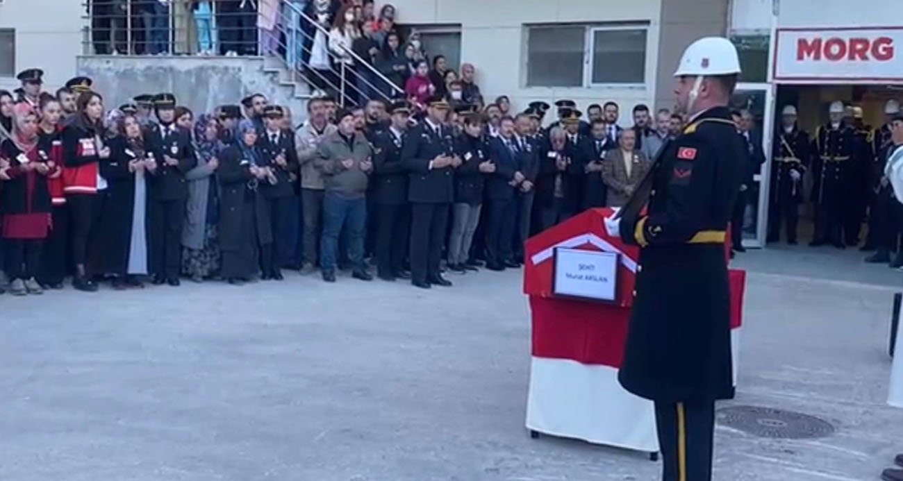 TUSAŞ saldırısında şehit olan taksi şoförünün naaşı askeri törenle hastaneden alındı