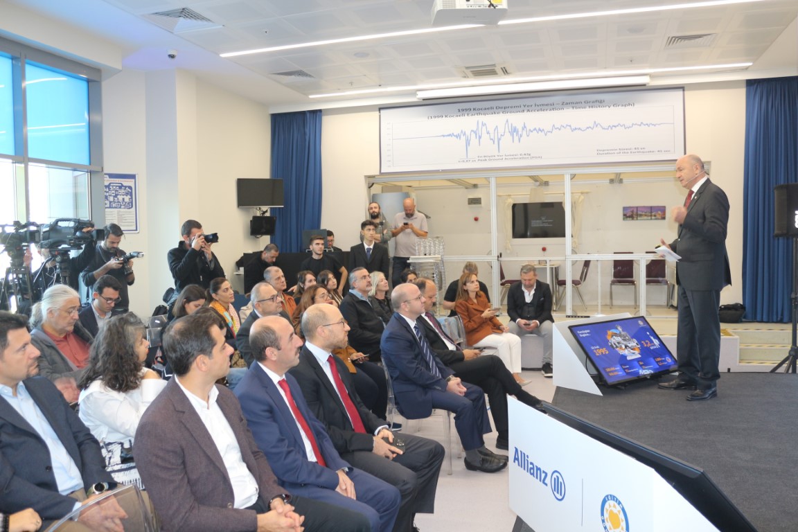 ‘Bilinçli Adımlar, Güvenli Yarınlar’ programı başlıyor