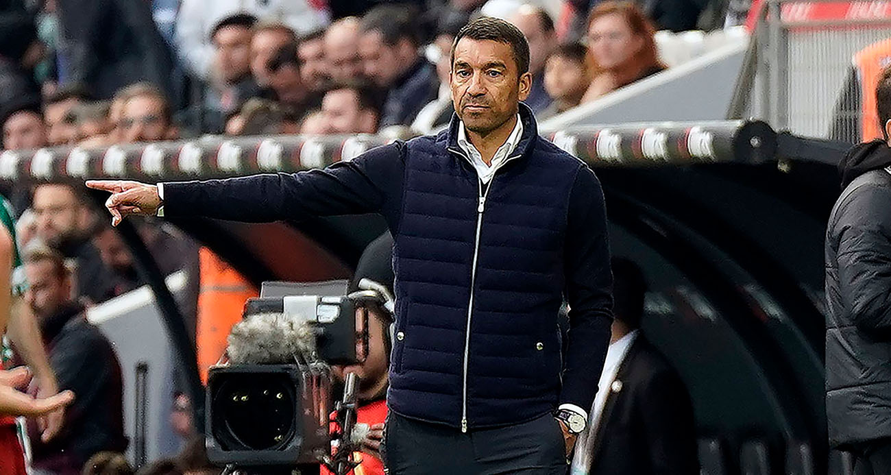 Giovanni van Bronckhorst, Süper Lig’de ilk derbisine çıkacak