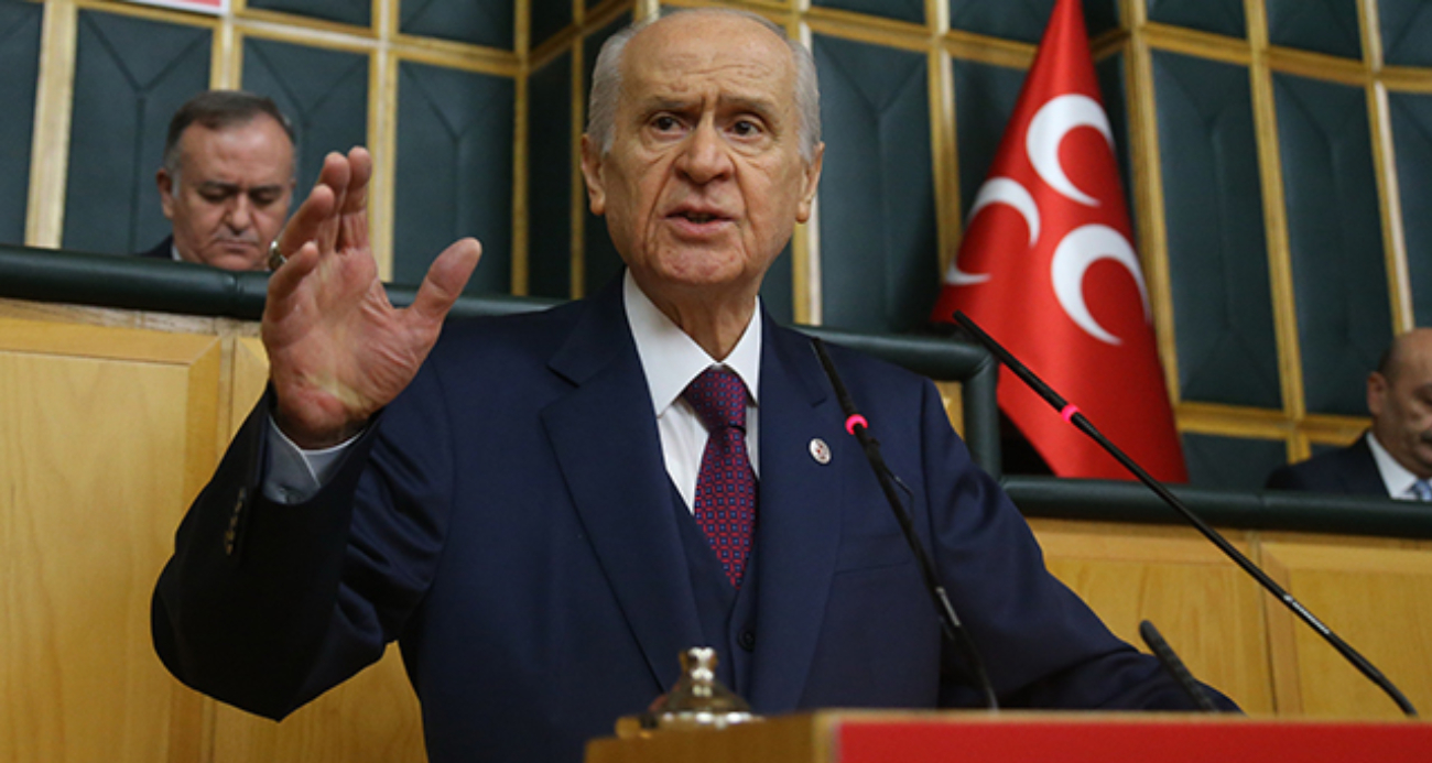 Milliyetçi Hareket Partisi (MHP) Genel Başkanı Devlet Bahçeli, “Şehitlerimizin kemiklerini sızlatacak hiçbir yanlışın içine girmedik, girmeyi aklımızın ucuna dahi getirmedik” dedi.