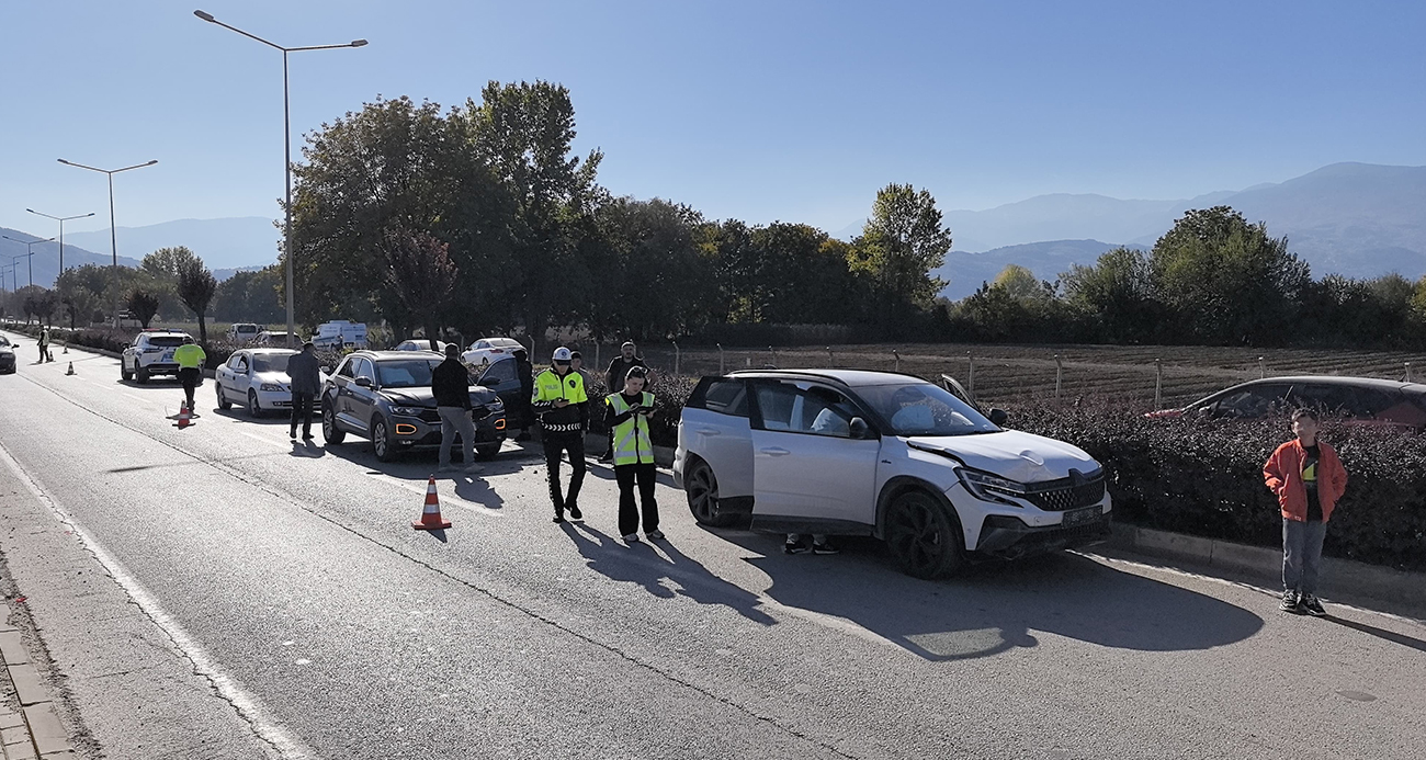 Bursa’da zincirleme kaza: 6 yaralı