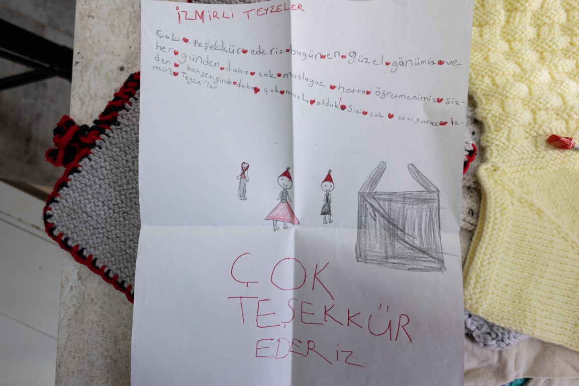 Yüreği kocaman teyzelerin yürekleri ısıtan hikayesi: Her şey çocuklar için