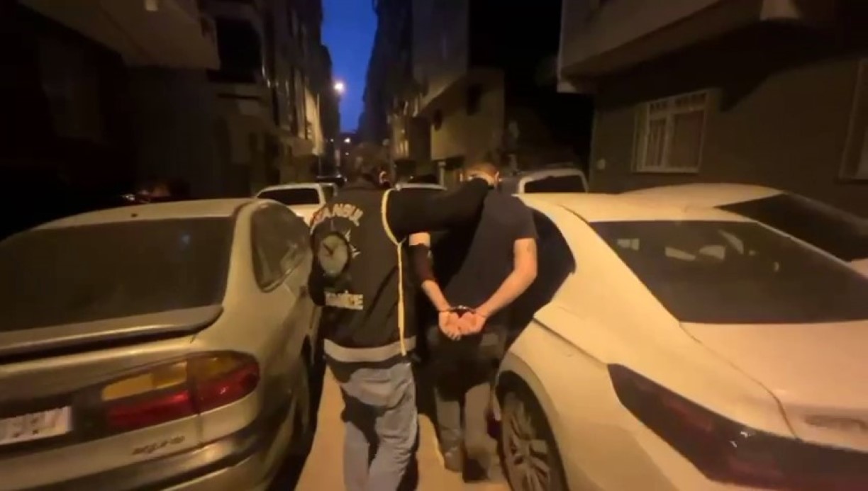 Fenerbahçeli taraftar grubu GFB’nin lideri ve beraberindeki 7 kişi gözaltında