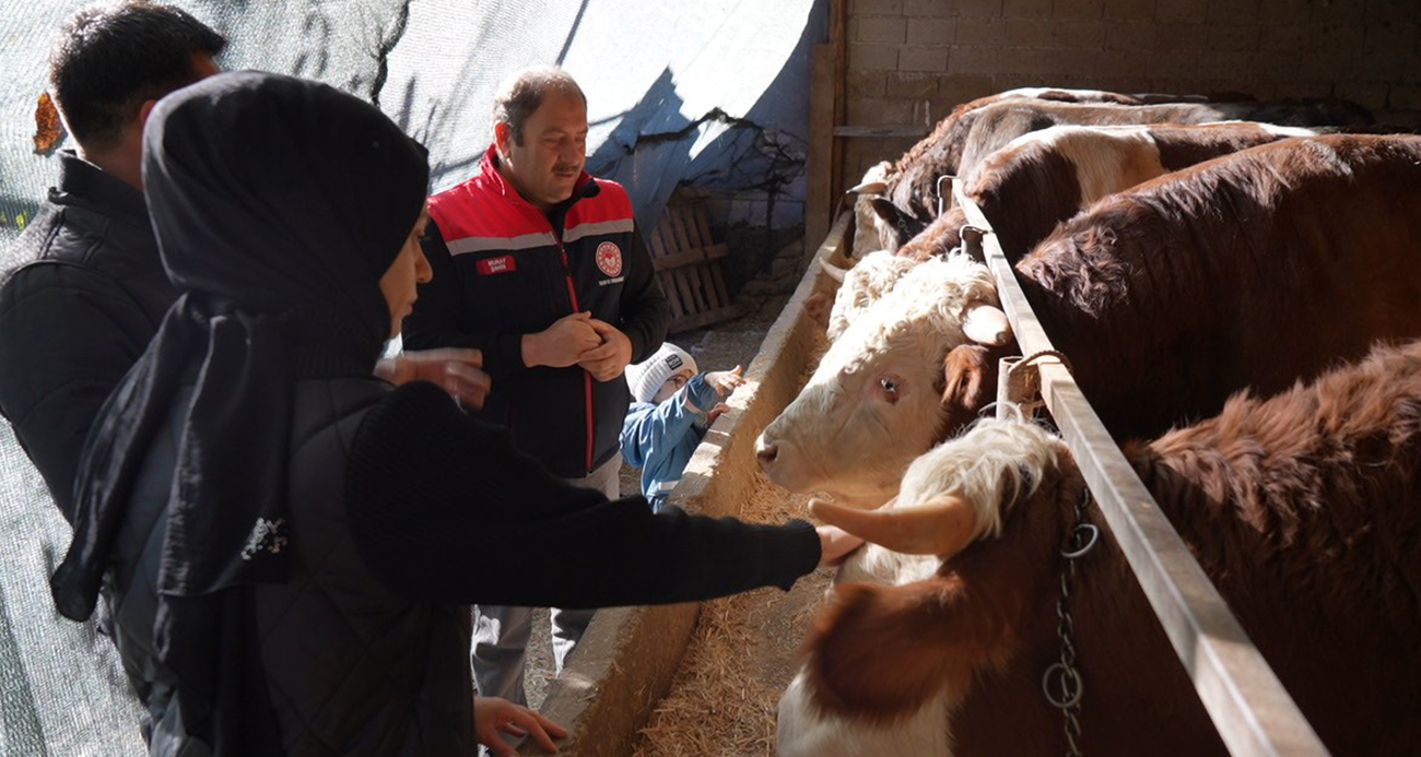 Gıda mühendisi 2 çocuk annesi devletten aldığı destek ile genç yaşta besici oldu