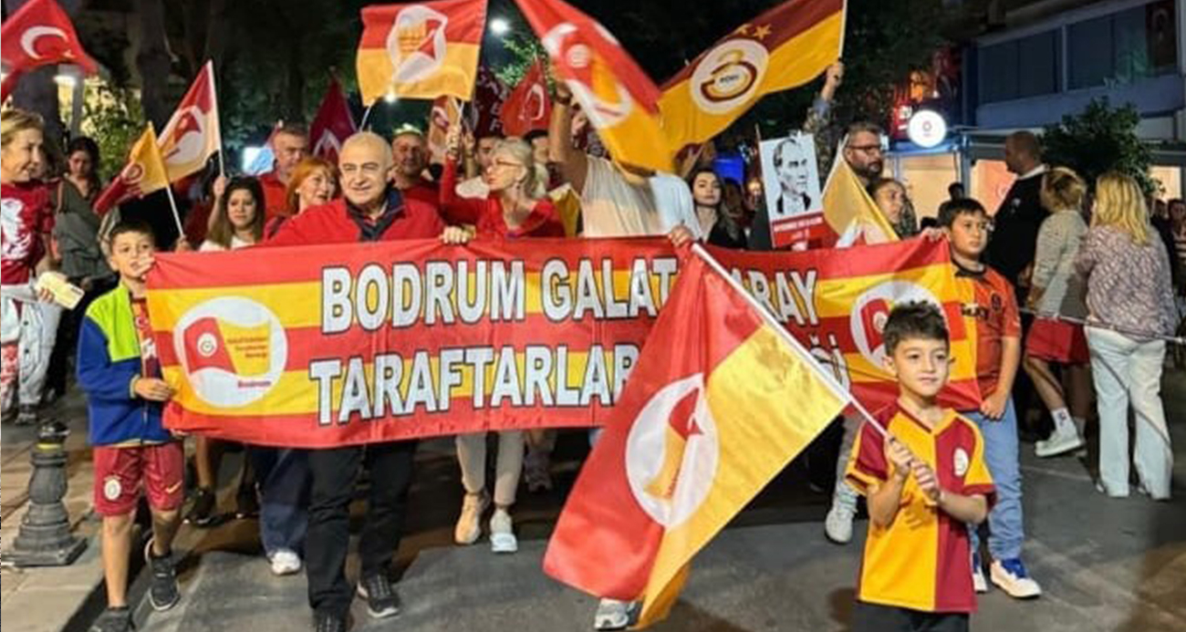 Galatasaray'ın maçını izlemeye giderken kazada ölen 9 yaşındaki Yiğit'in organları bağışlandı