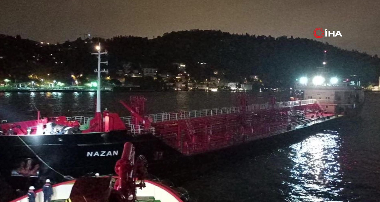 İstanbul Boğazı, 114 metre boyundaki tankerde yaşanan dümen arızası nedeniyle çift yönlü olarak gemi trafiğine kapatıldı.