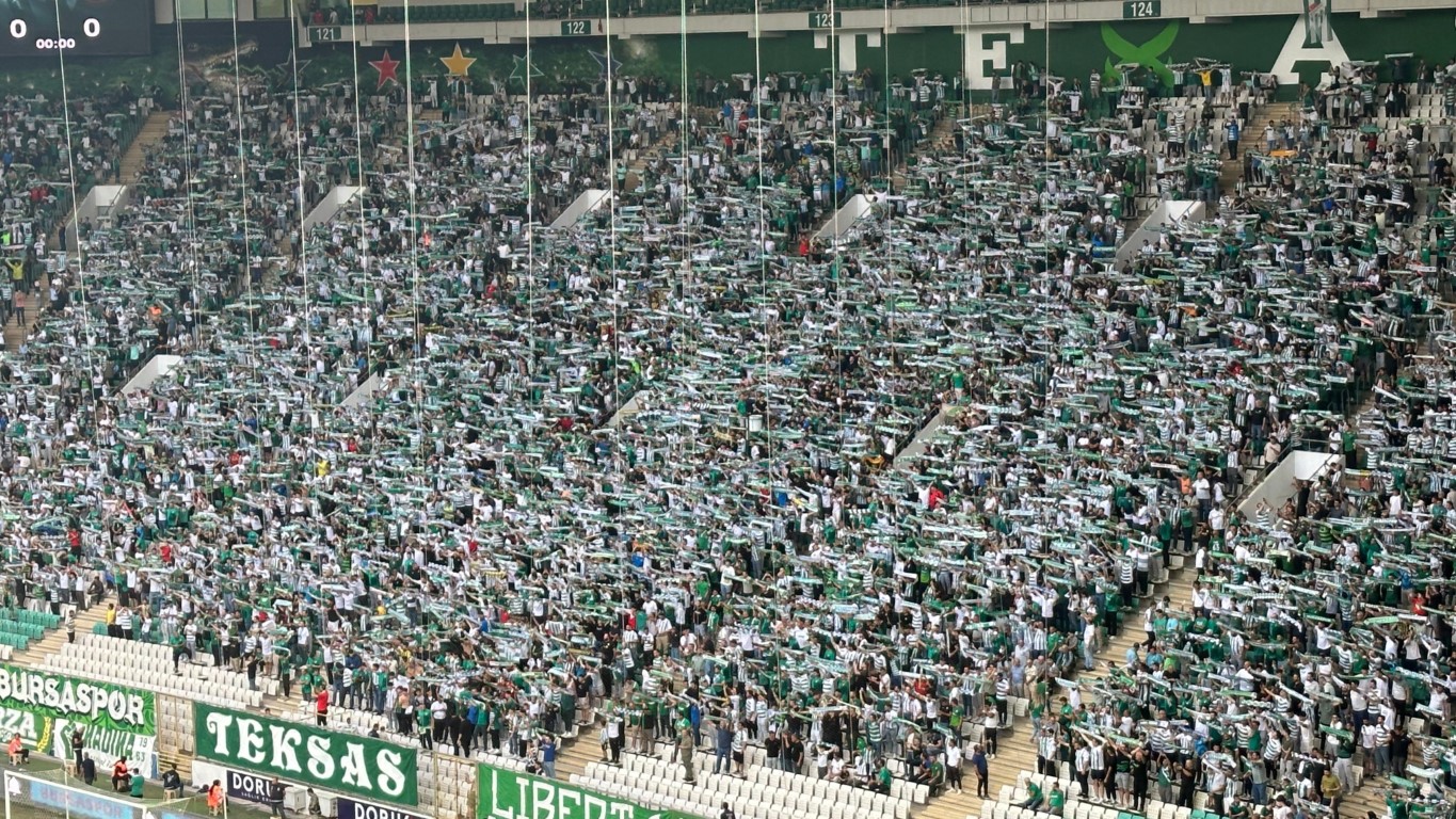 Bursaspor rekor kırmaya devam ediyor