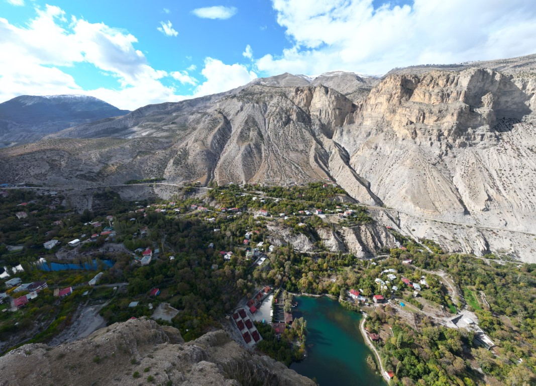 Yedigöller’i hazan sardı