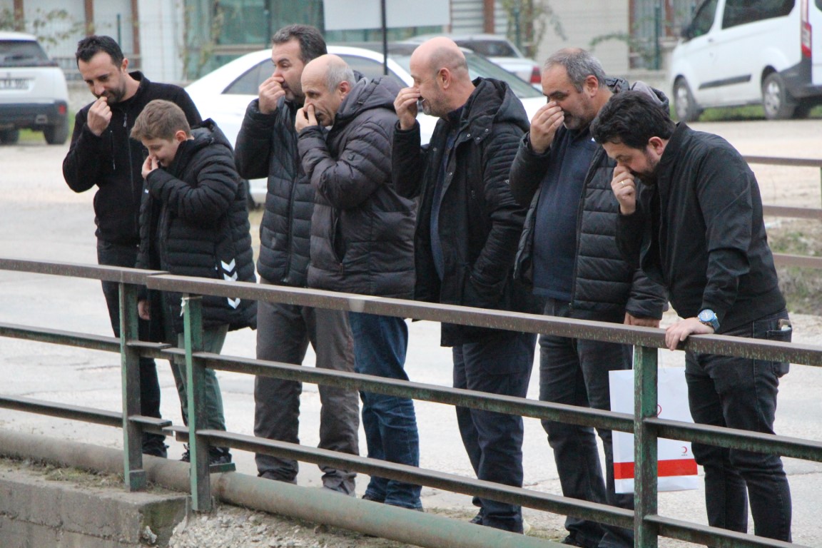 Tersakan Çayı ’zehir’ akıyor