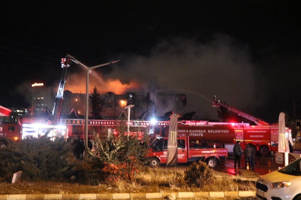 Restoran yangınından acı haber: Alevlerin arasından çıkamayan çalışan öldü