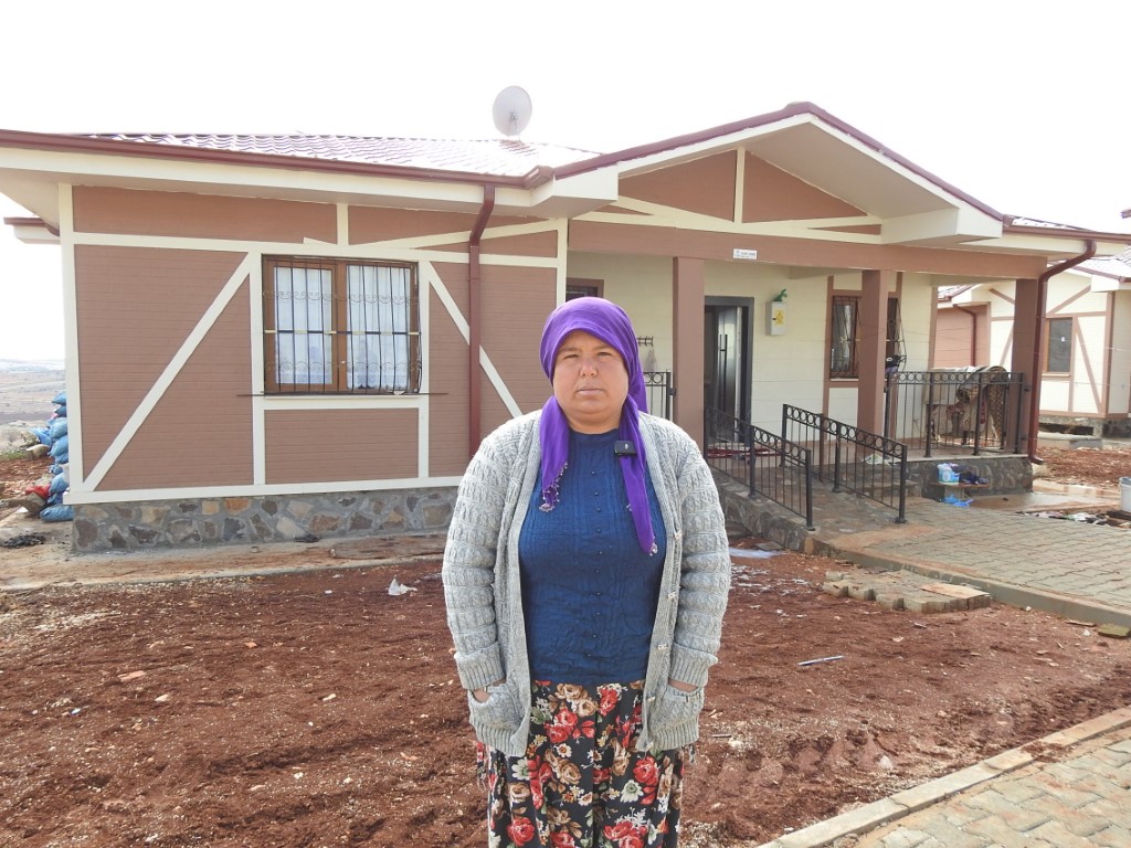 Depremzedeler kışı sıcak yuvalarında geçirecek