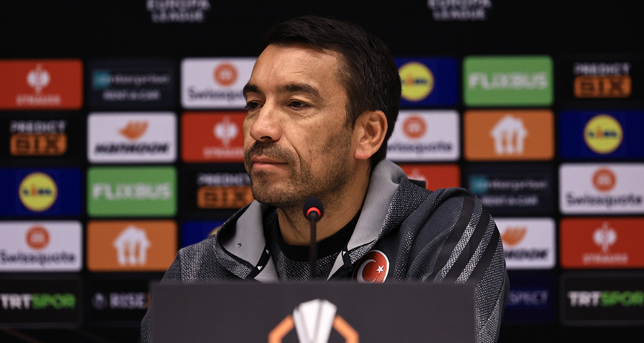 Beşiktaş Teknik Direktörü Giovanni van Bronckhorst, Maccabi Tel-Aviv maçı öncesi yaptığı açıklamada, "Hepimiz için en iyi ilaç belki de galibiyet olacak. Bu galibiyet de gelecek için bize moral kazandıracak" dedi.