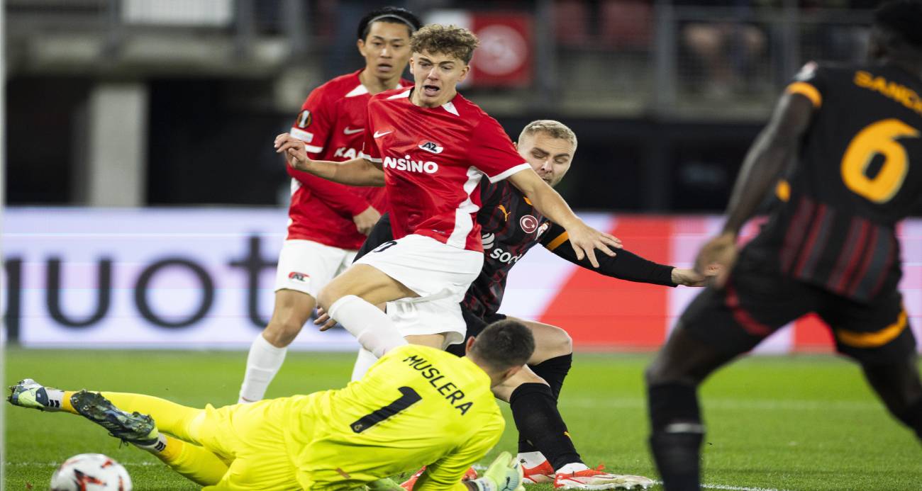 UEFA Avrupa Ligi’nin 5. haftasında Galatasaray deplasmanda karşılaştığı Hollanda ekibi AZ Alkmaar ile 1-1 berabere kaldı.