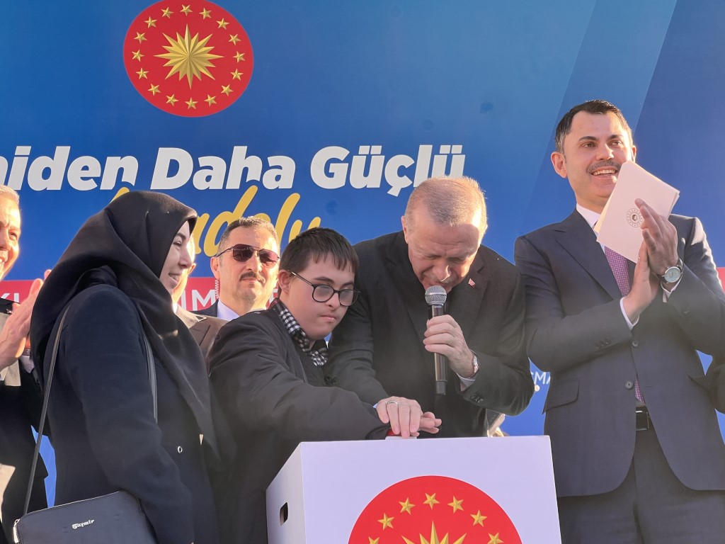 Cumhurbaşkanı Erdoğan’dan Özgür Özel’in sözlerine sert tepki