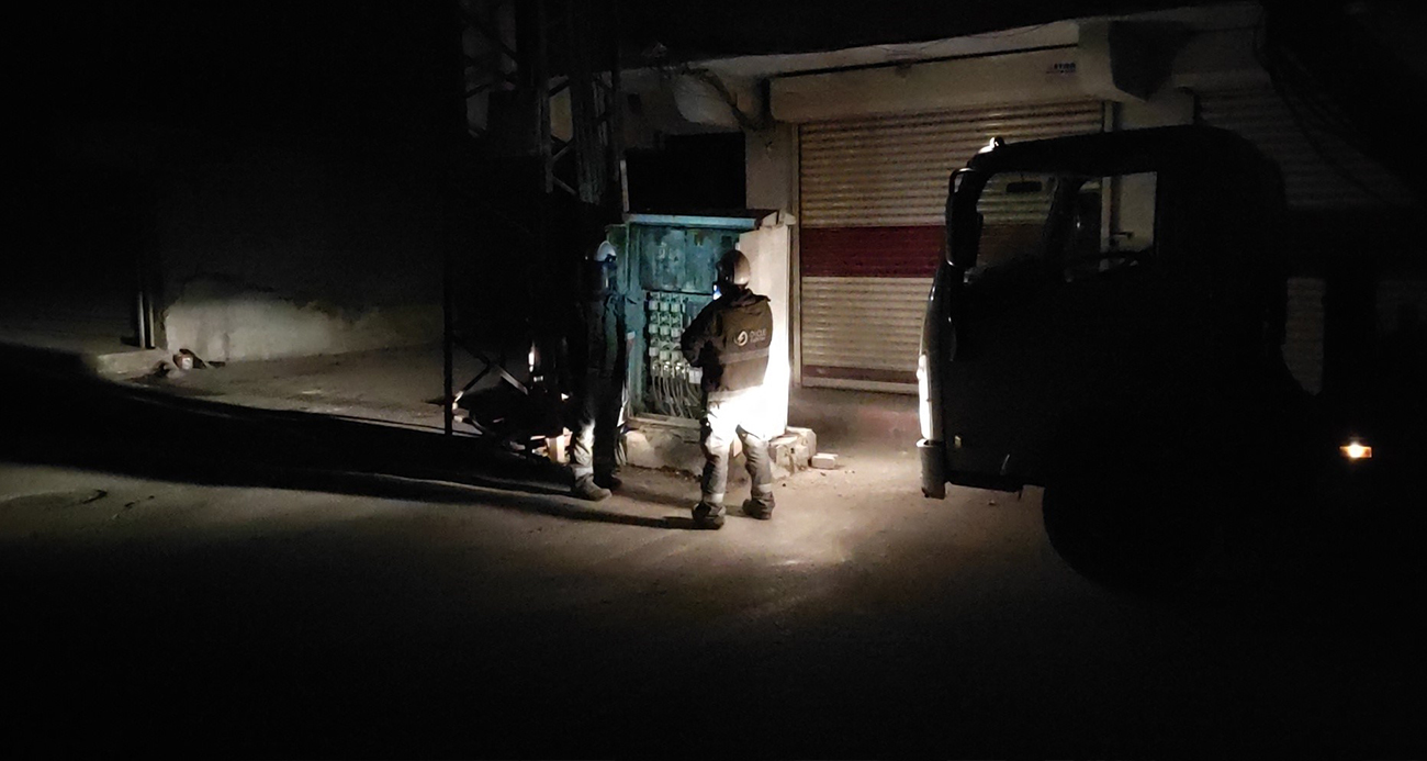 Şanlıurfa’da sürekli patlayan elektrik panosu vatandaşları mağdur ediyor