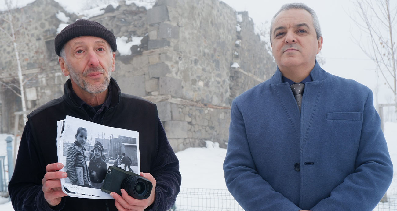 44 yıl önce Erzurum’da fotoğrafladığı çocuğa ulaştı