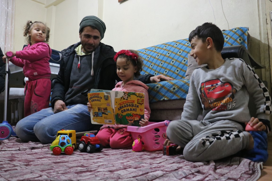Suriyeli aile, uygun bir zemin oluşunca ülkelerine dönmeyi düşünüyor
