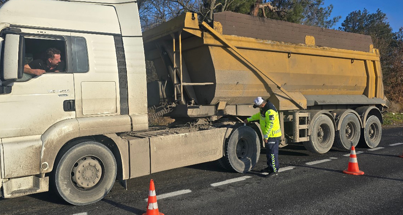Kırklareli’nde trafik denetimi: 100 araç trafikten men edildi