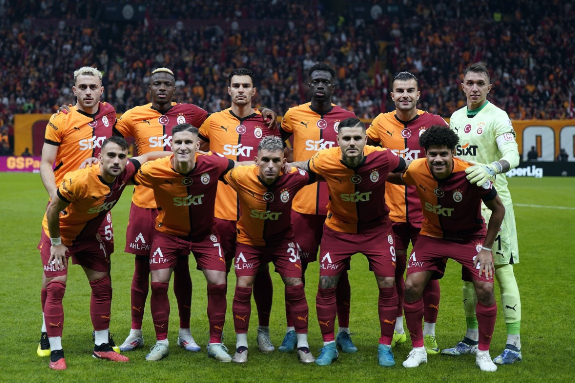 Galatasaray ligin ilk yarısına lider girdi