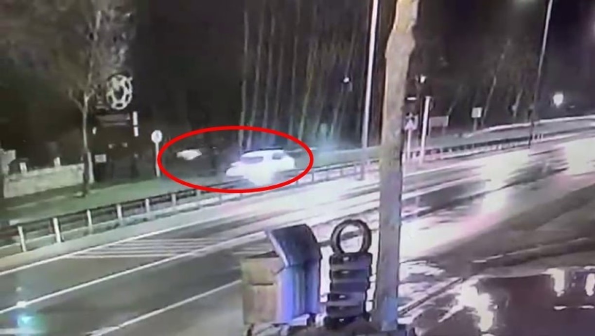 10 yaşındaki çocuğun hayatını kaybettiği kaza sonrası mahalleli karayolunu kapattı