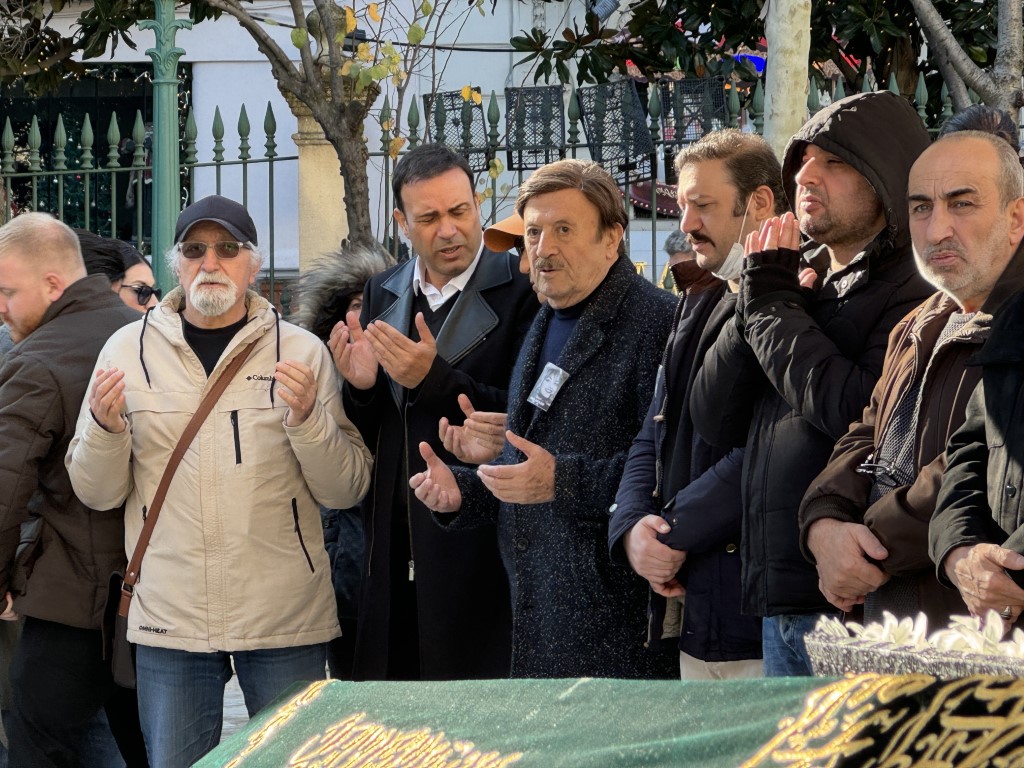 Türk sanat müziği sanatçısı Gönül Akkor son yolculuğuna uğurlandı