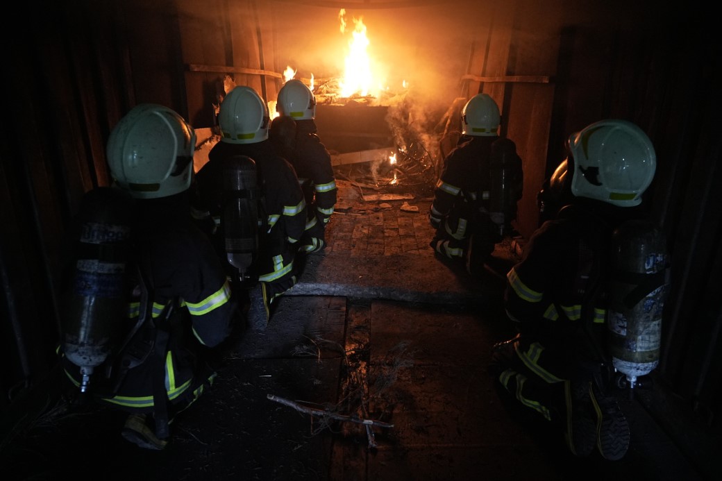 Bursa’nın alev savaşçısı kadınlarının eğitimi komandoları aratmadı