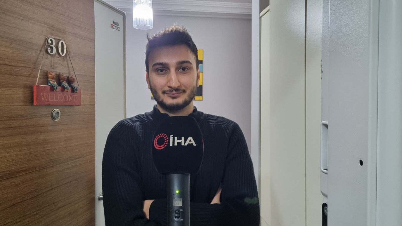 Çamaşır makinesini çalışır halde bırakıp evden çıkan gençler döndüklerinde şoke oldu