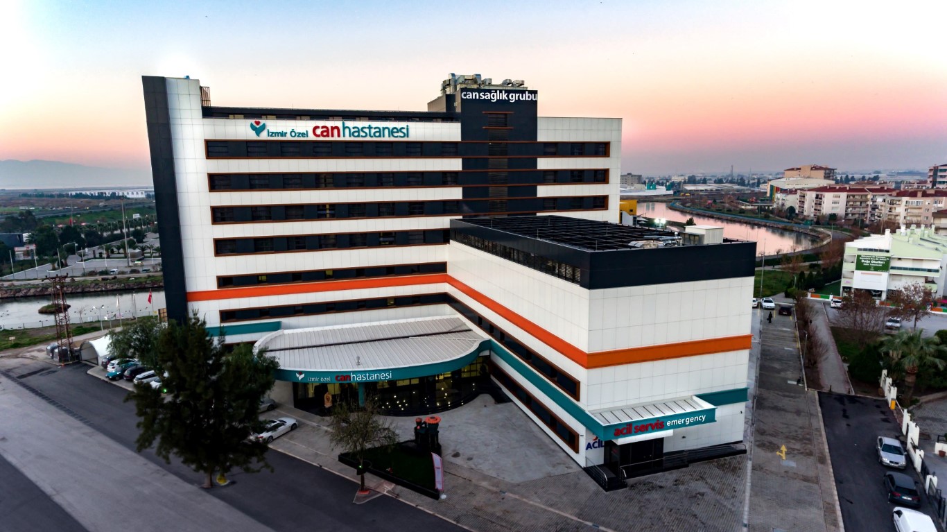 İzmir’e iki yeni hastane geliyor