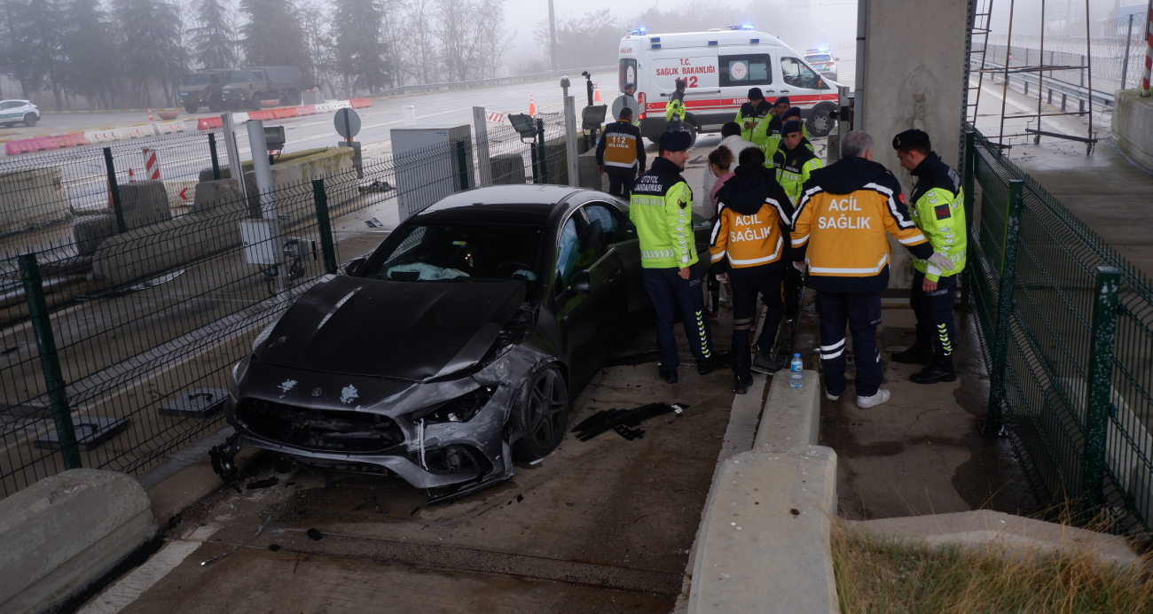 İstanbul - Edirne gişelerinde kaza: 3 yaralı