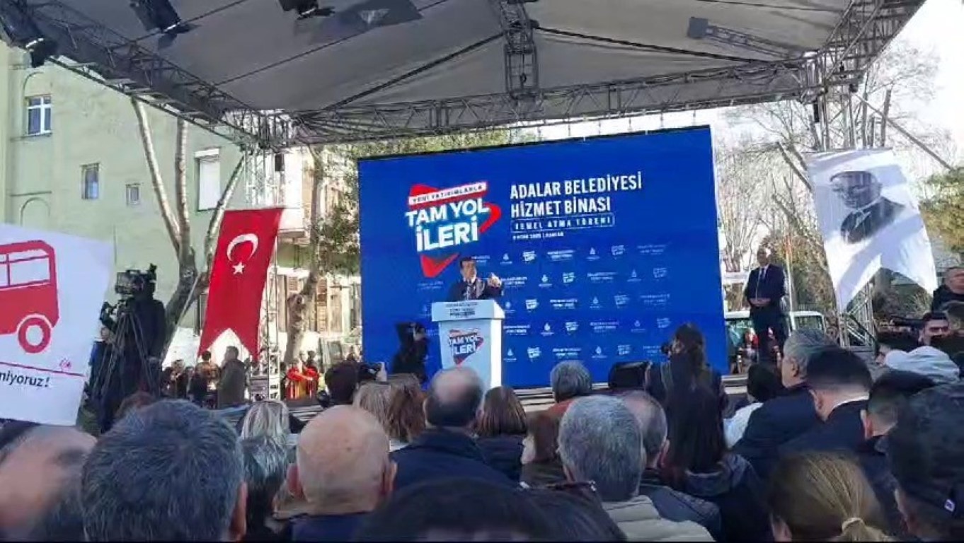 İBB Başkanı İmamoğlu’na Büyükada’da protesto