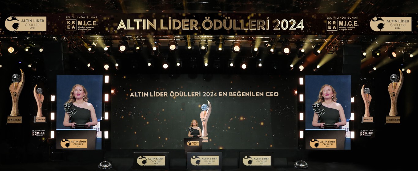 Altın Liderler Ödül Töreni’nde ‘Türkiye’nin en beğenilen CEO’ları ödüllerini aldı