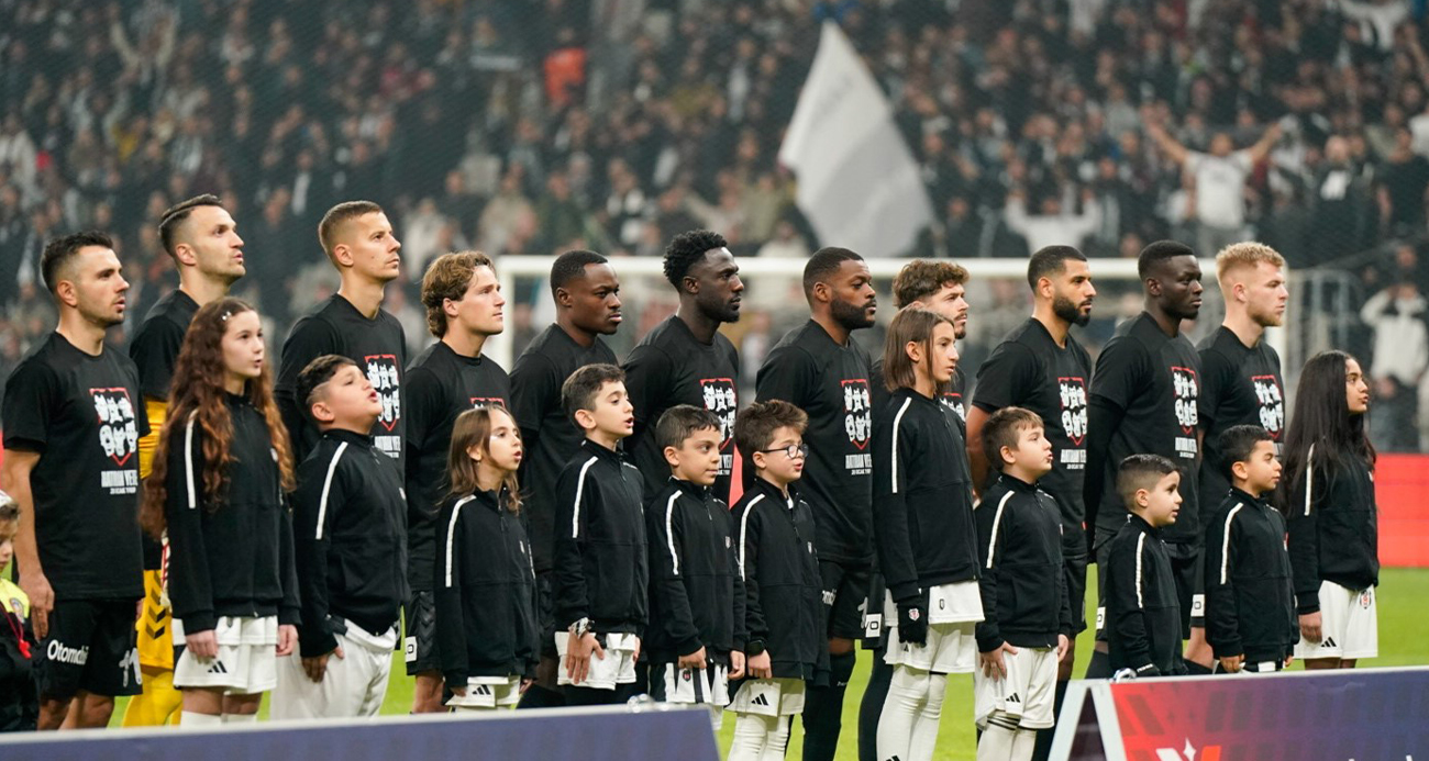 35 yıl önce trafik kazasında hayatını kaybeden Samsunspor heyeti unutulmadı