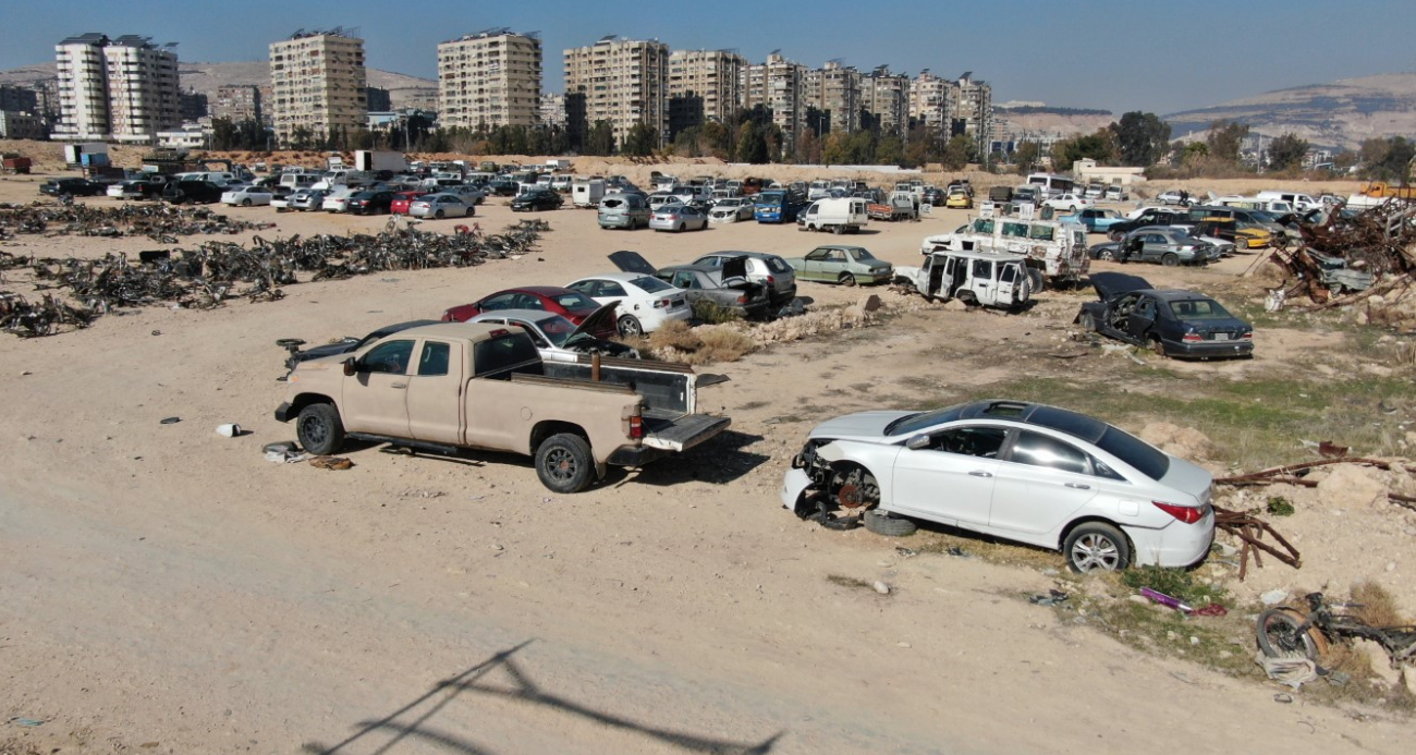Esad'ın el koyduğu binlerce araç, sahiplerini bekliyor