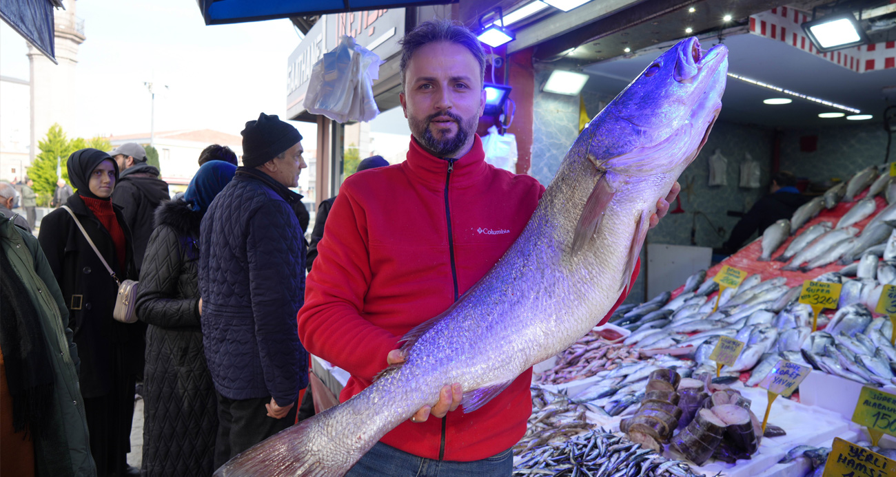 Karadeniz’de 120 santimlik dev minekop avlandı, 6 bin TL’ye satıldı