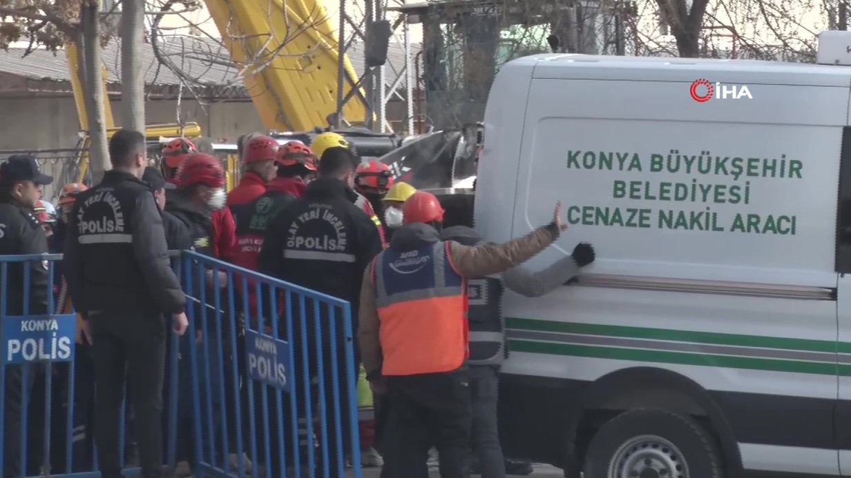 Konya’da çöken binada 1 kişinin cansız bedenine ulaşıldı