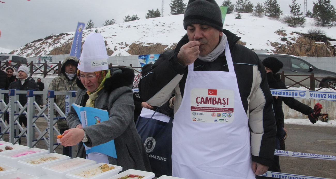 Hamsili dondurma dikkat çekti!