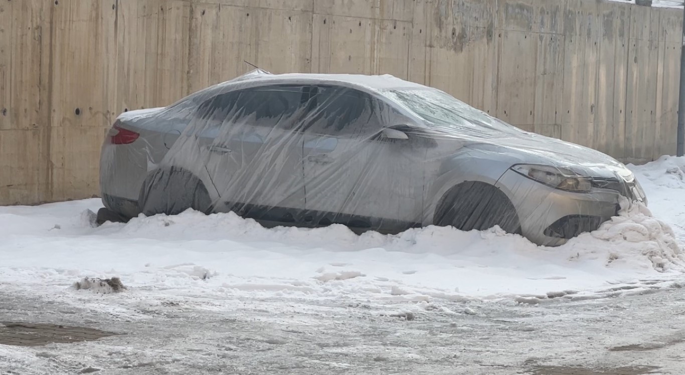 İki mevsim arası 50 kilometre: Yüksekova’da dondurucu soğuk, Şemdinli’de ise bahar havası