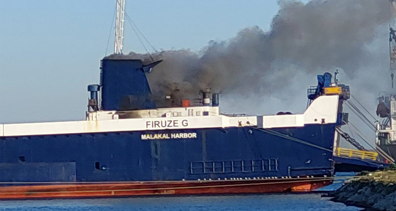 Samsun Limanı’nda gemi yangını