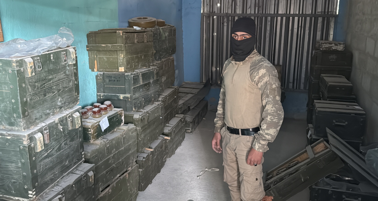 Esad rejiminin hedef aldığı yerleşim yerlerinde cephanelik ele geçirildi