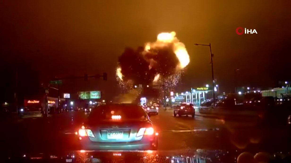 ABD’de 6 kişiyi taşıyan uçak yerleşim bölgesine düştü