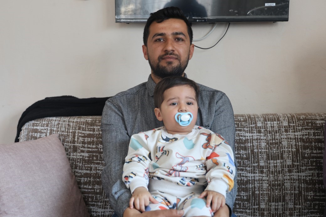 Kendi idrarını içerek 260 saat enkaz altında yaşama tutunan depremzede yaşadıklarını anlattı