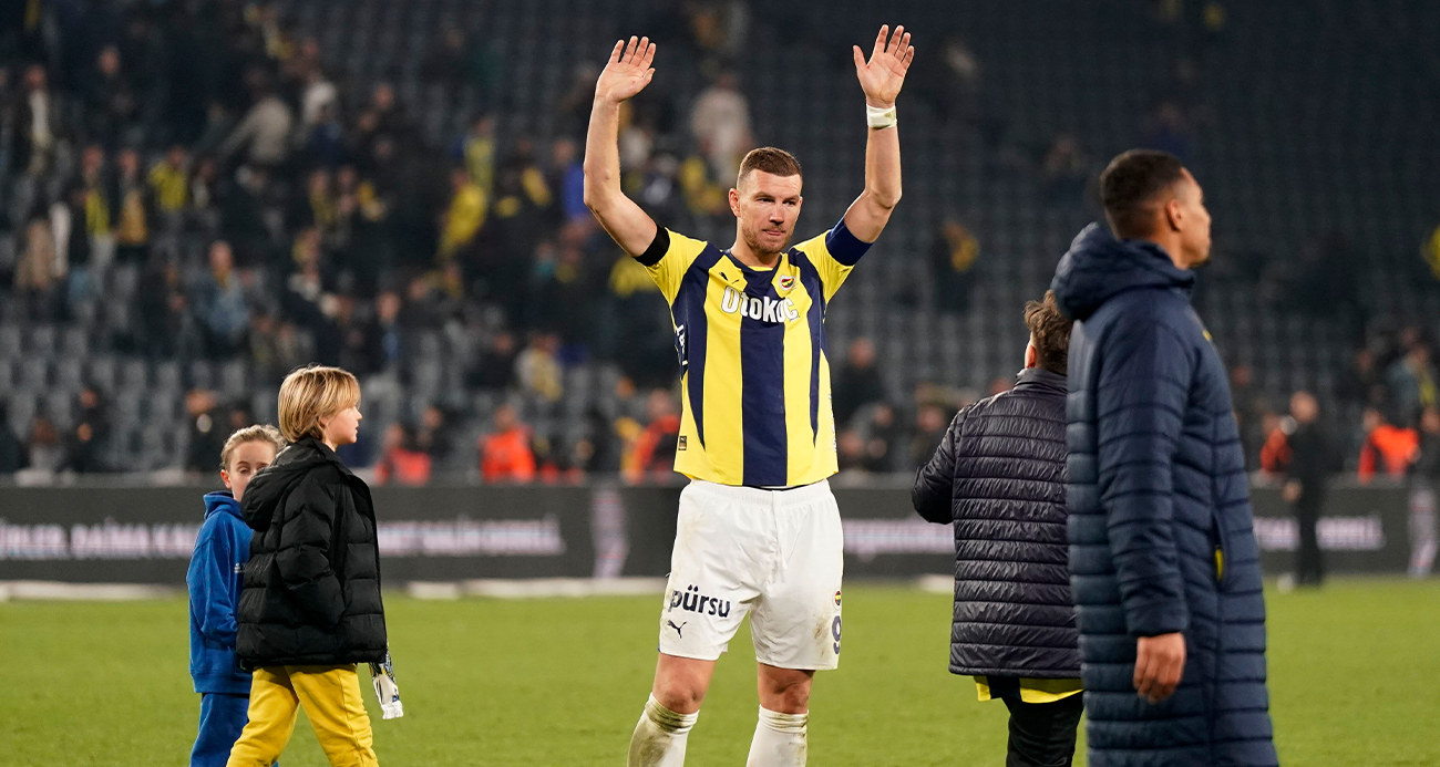 Edin Dzeko, 12. golüne ulaştı