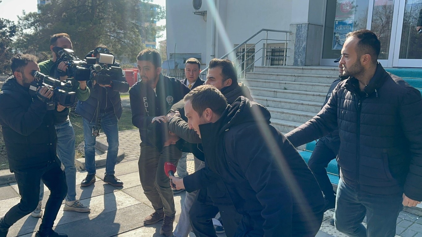 Erkek arkadaşı tarafından öldüresiye darp edilen genç kız konuştu