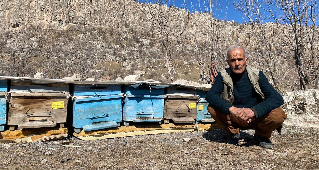 En kaliteli balı üretebilmek için 30 yıldır yoğun mesai harcıyor