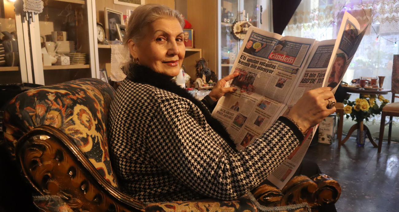 Azmetti, 67 yaşından sonra üniversiteyi bitirip gazeteciliğe başladı