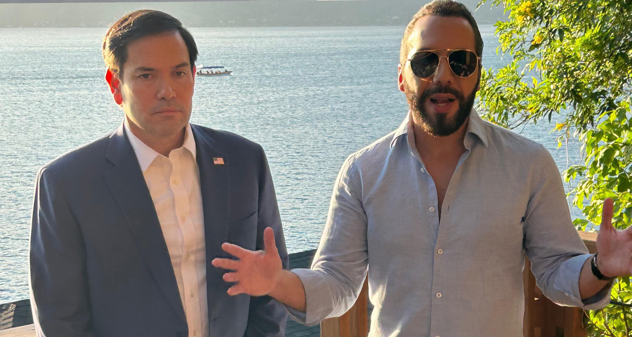 El Salvador, ABD'den sınır dışı edilen suçluları hapishanelerde tutmayı teklif etti