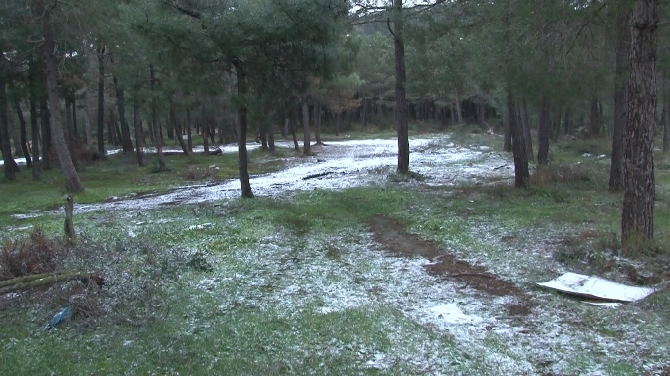 İstanbul’da beklenen kar yağışı etkili oldu