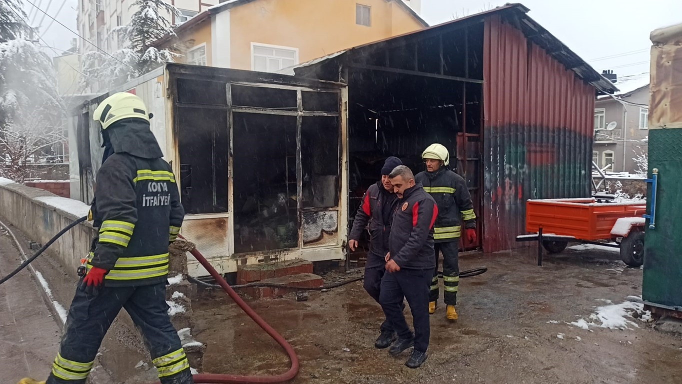 Konya’da sobayı tinerle yakan kişi yaralandı