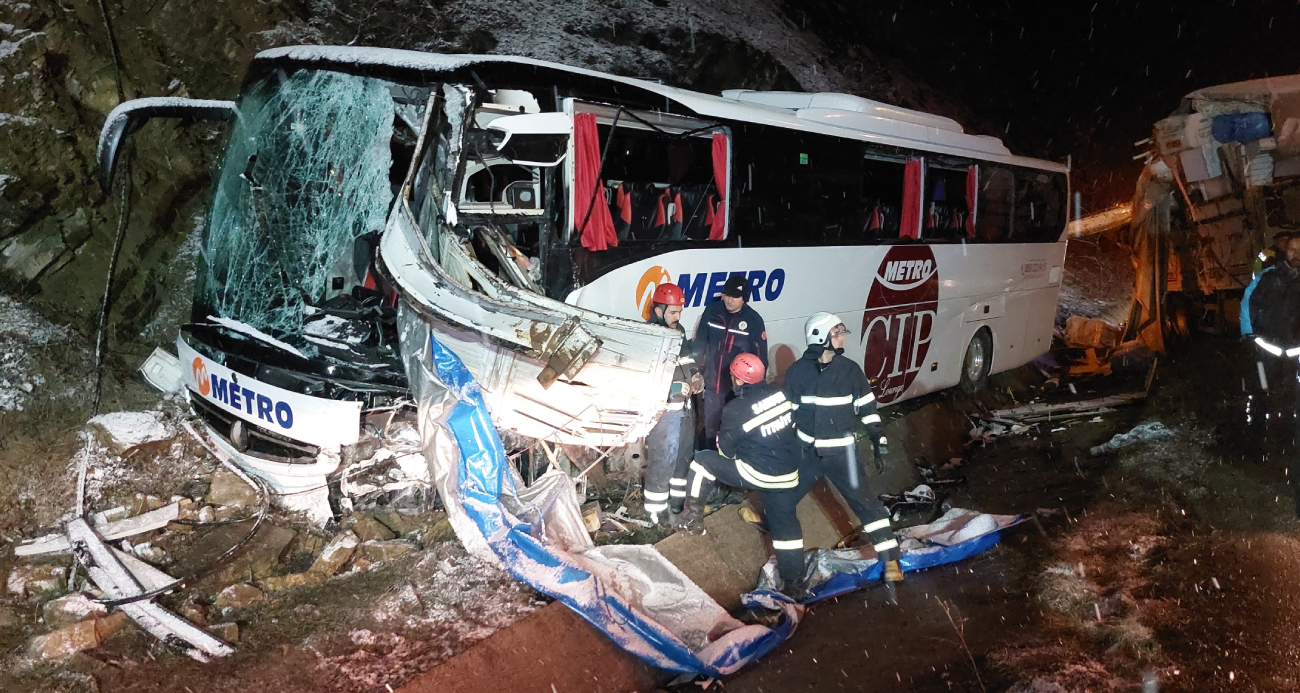 Otobüs kazasındaki yaralı sayısı 21’e çıktı