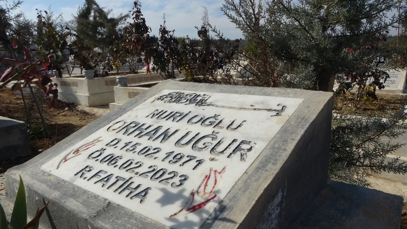 Depremlerde 4 yakınını kaybeden çift: 